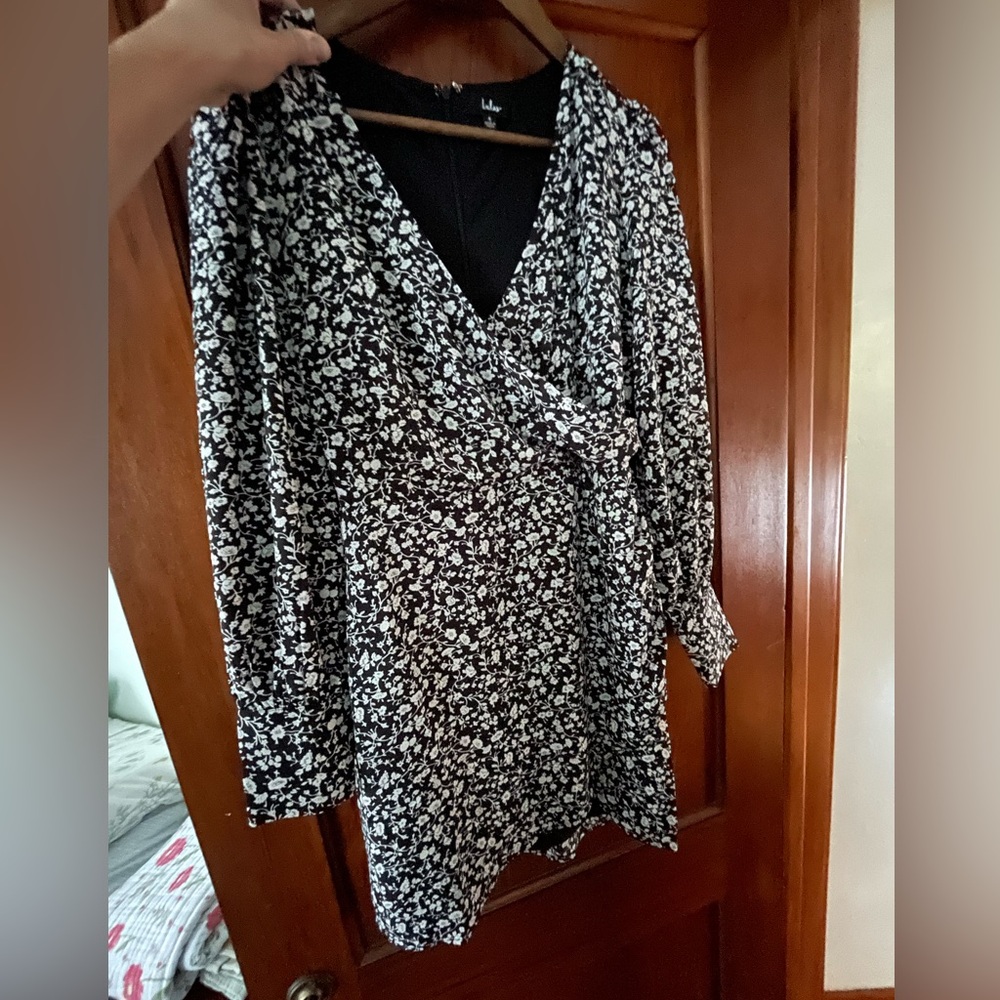 Lulus crossover floral dress
